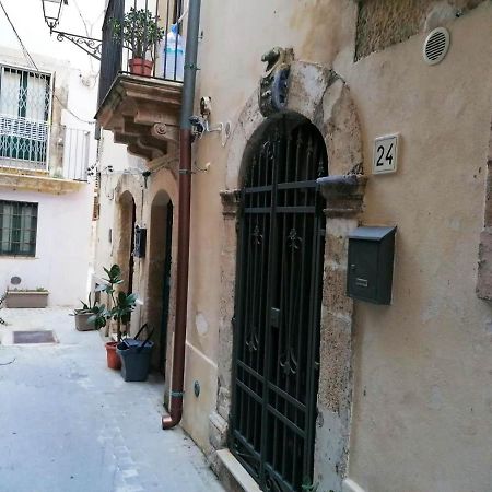 Casetta Lucilla Apartment Syracuse Bagian luar foto