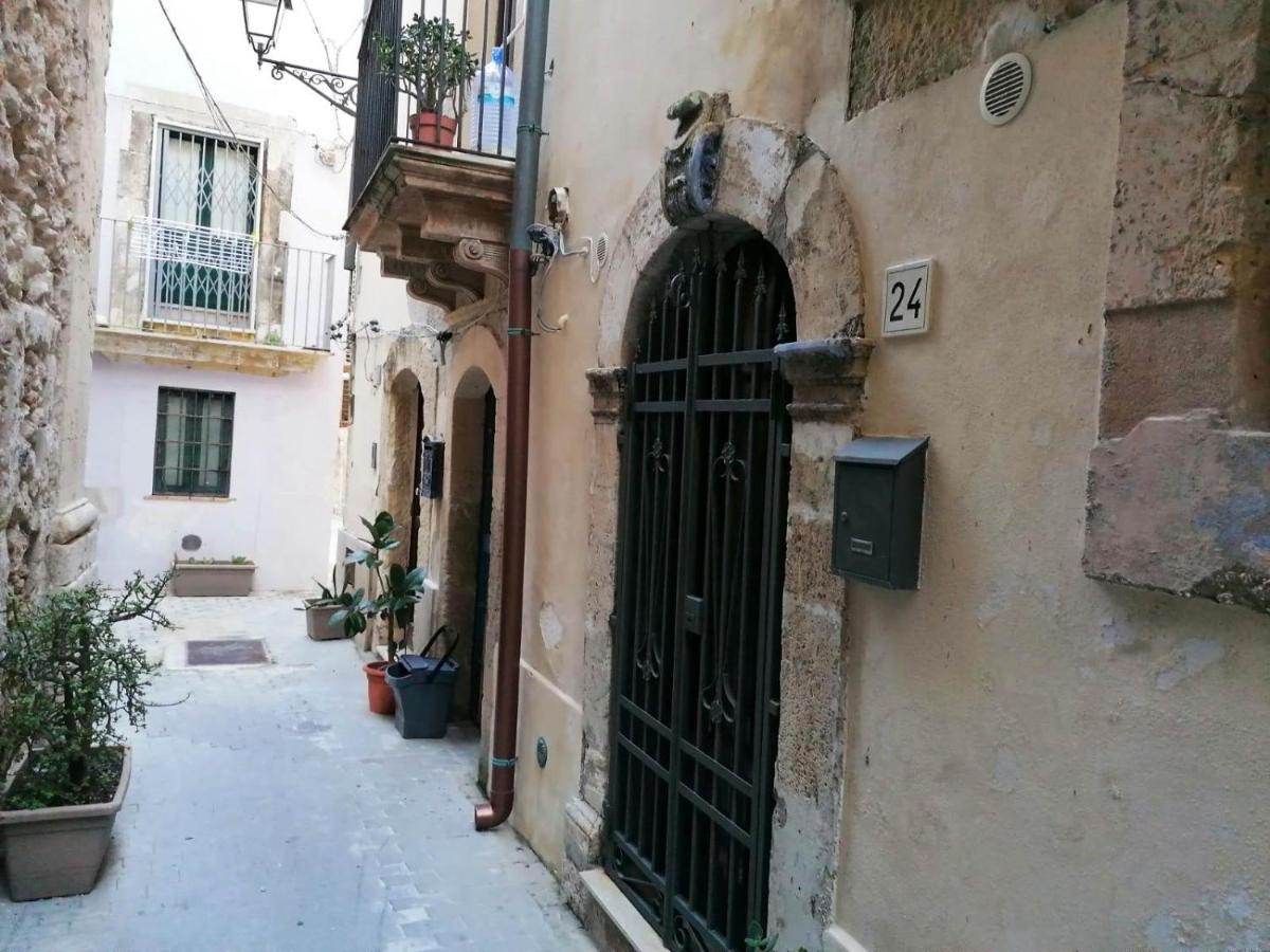 Casetta Lucilla Apartment Syracuse Bagian luar foto
